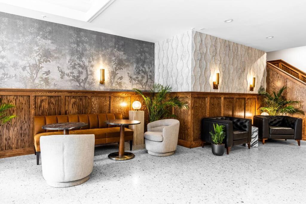 The Phenix Historic Dtwn Hotel, King Bed, Pickering Square View, Room # 301 Μπάνγκορ Εξωτερικό φωτογραφία