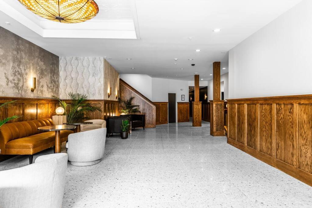 The Phenix Historic Dtwn Hotel, King Bed, Pickering Square View, Room # 301 Μπάνγκορ Εξωτερικό φωτογραφία